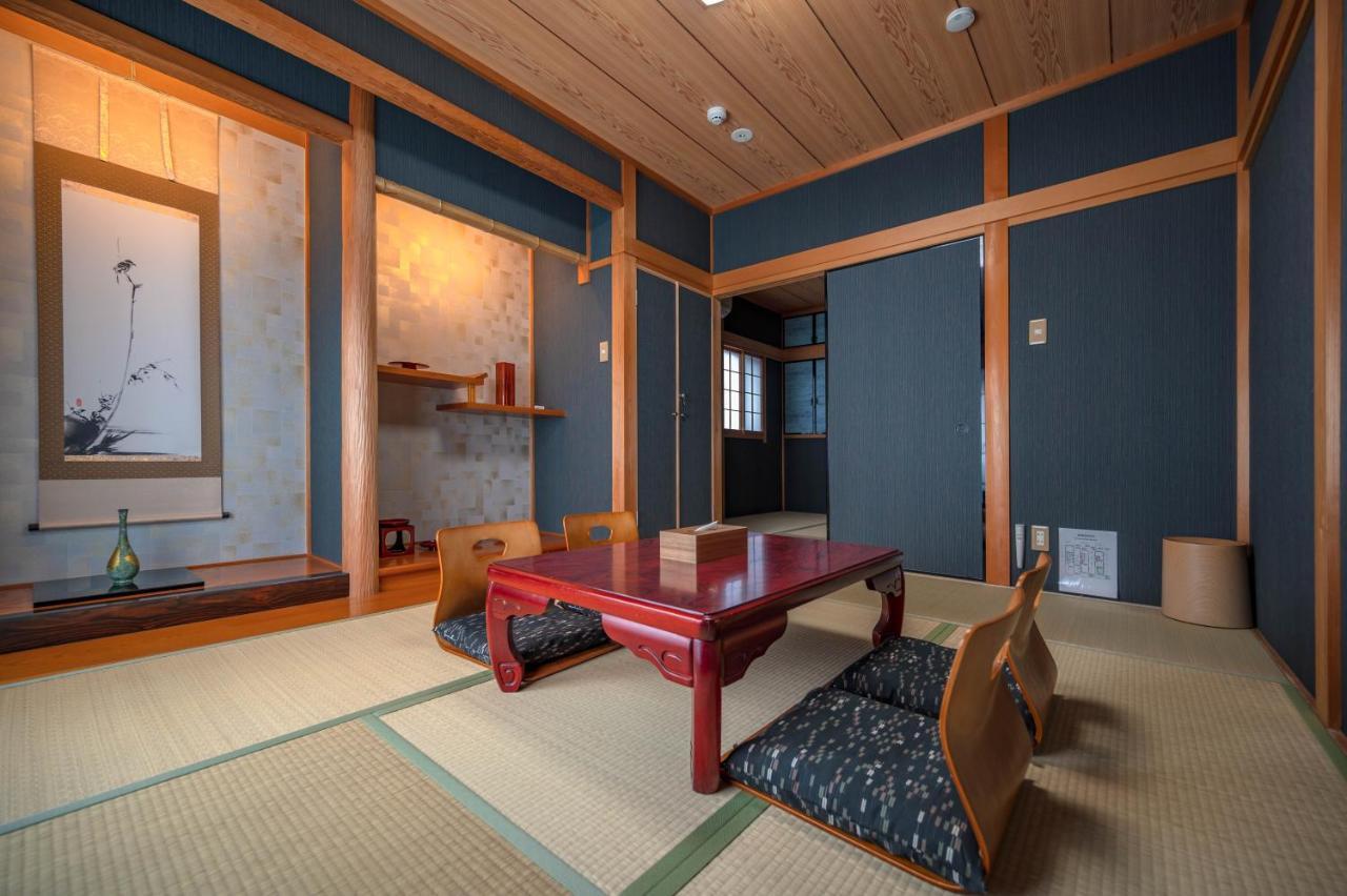Kamo River J~house 度假居 京都